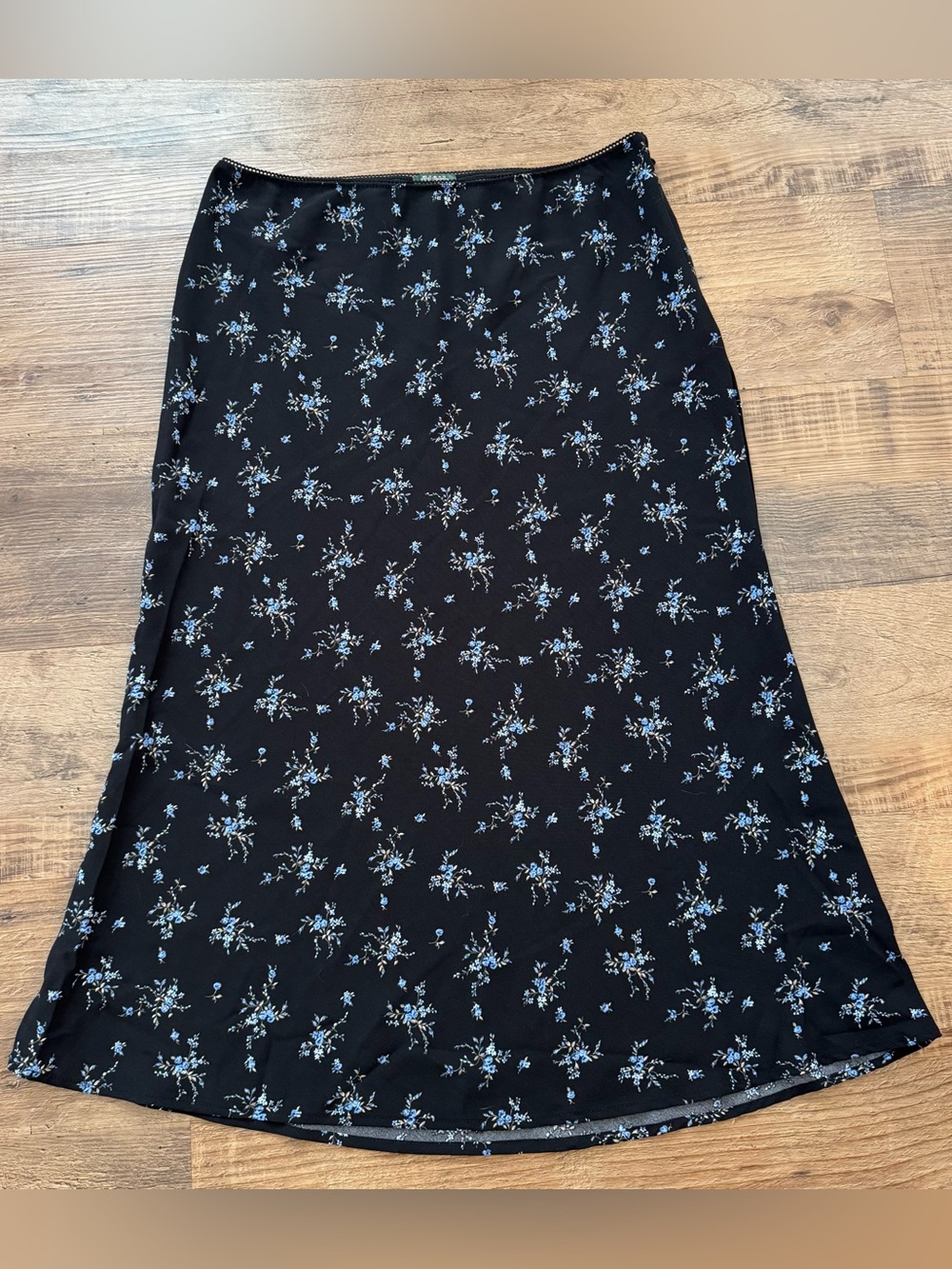 Wild Fable Medium Floral Black Midi Skirt Whimsigoth Cottagecore Fairy Witchy